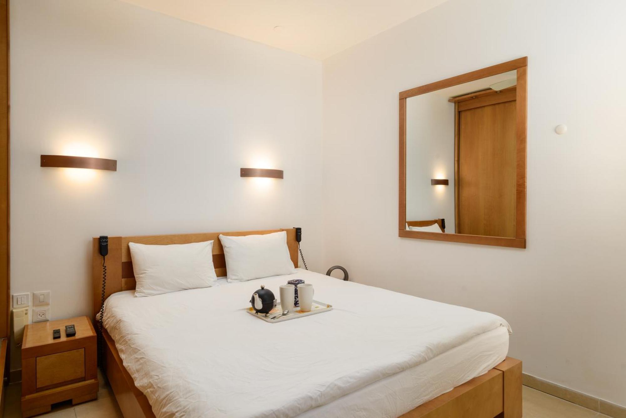 Cosy 1Br Near Beach By Feelhome Тел Авив Екстериор снимка