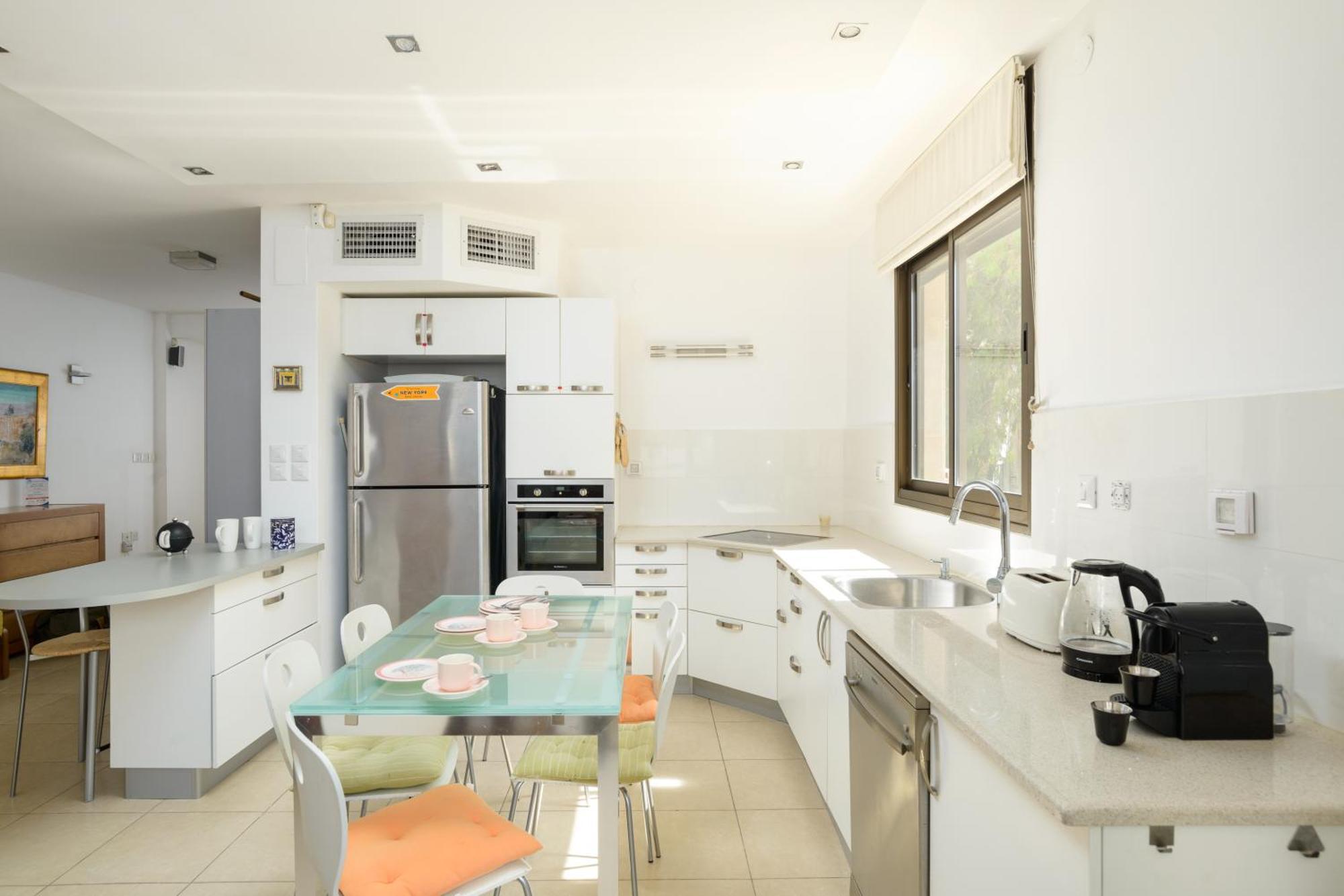 Cosy 1Br Near Beach By Feelhome Тел Авив Екстериор снимка
