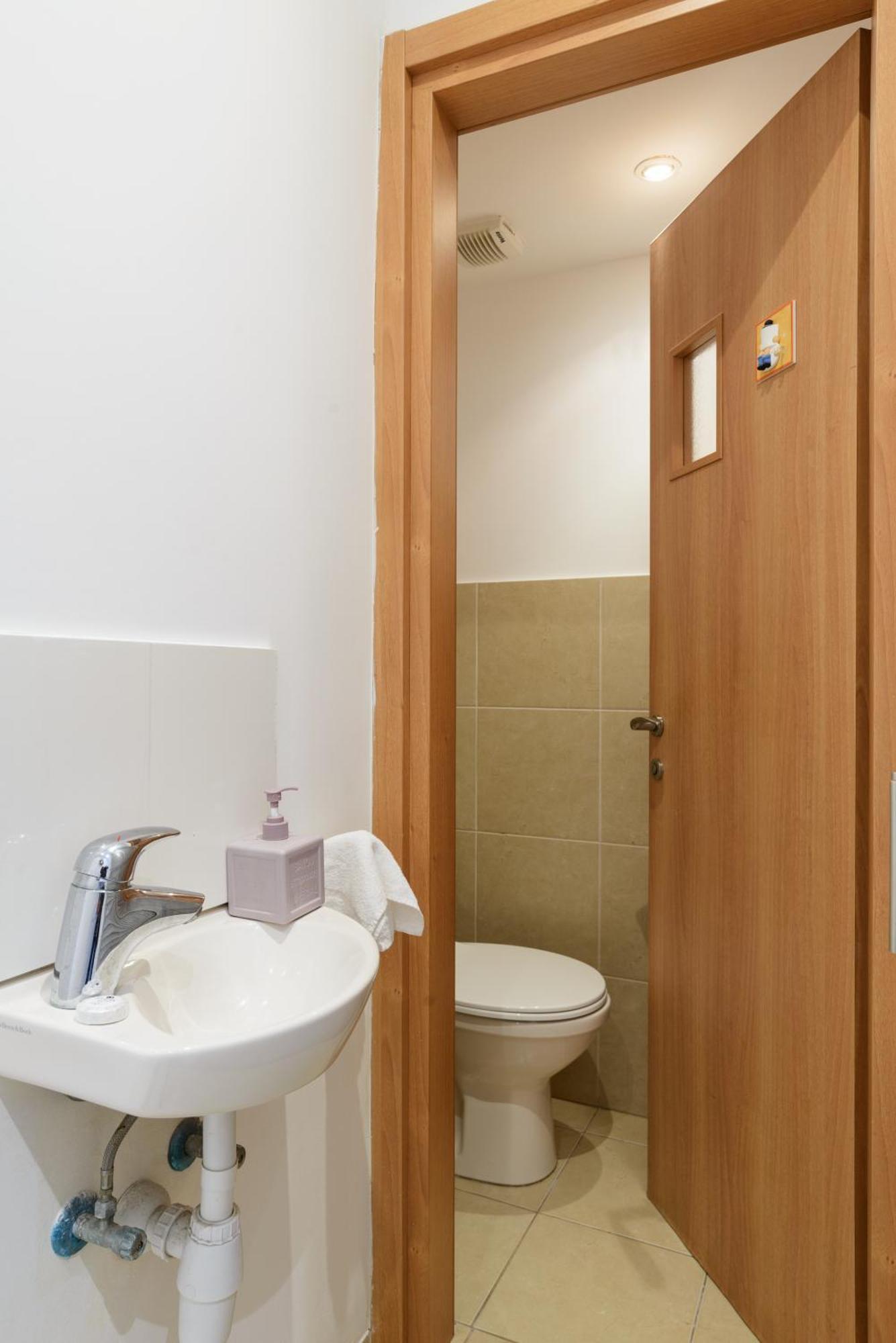 Cosy 1Br Near Beach By Feelhome Тел Авив Екстериор снимка